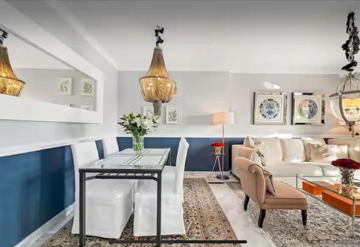 Appartement C127 Luxurious Designer Walk To Puerto Banus Marbella