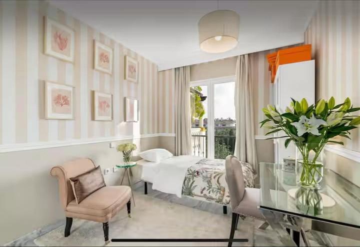 C127 Luxurious Designer Walk To Puerto Banus Appartement *